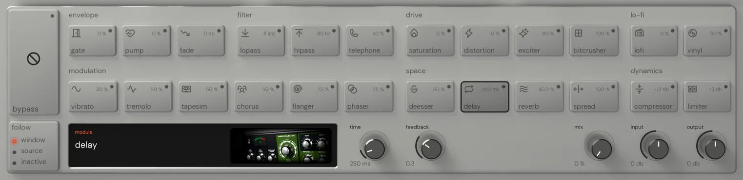 The Reverse King 3 rack on delay: the 24 named keys, and the module screen with its picture of a multi-head tape echo with a green panel and a head selector beside the time and feedback knobs
