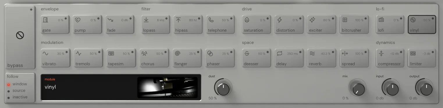 The Reverse King 3 rack on vinyl: the 24 named keys, and the module screen with its picture of a turntable’s tonearm and stylus on a spinning record beside the dust knobs