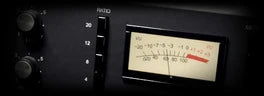 Reverse King 3, COMPRESSOR: a black rack compressor with a VU meter