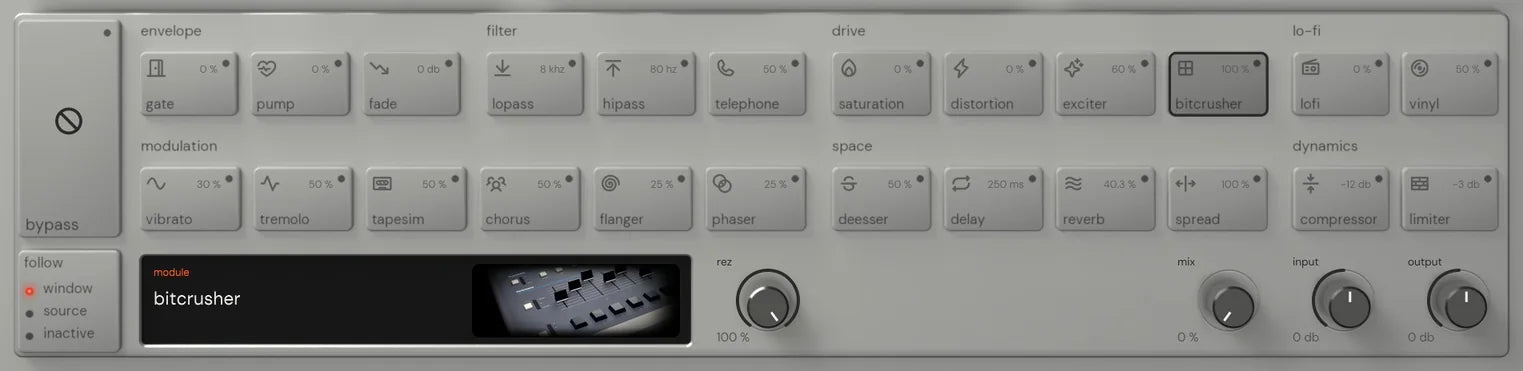 The Reverse King 3 rack on bitcrusher: the 24 named keys, and the module screen with its picture of a vintage grey drum sampler with faders and pads beside the rez knobs