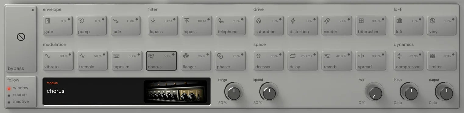 The Reverse King 3 rack on chorus: the 24 named keys, and the module screen with its picture of the control panel of a two-speaker combo amplifier beside the range and speed knobs